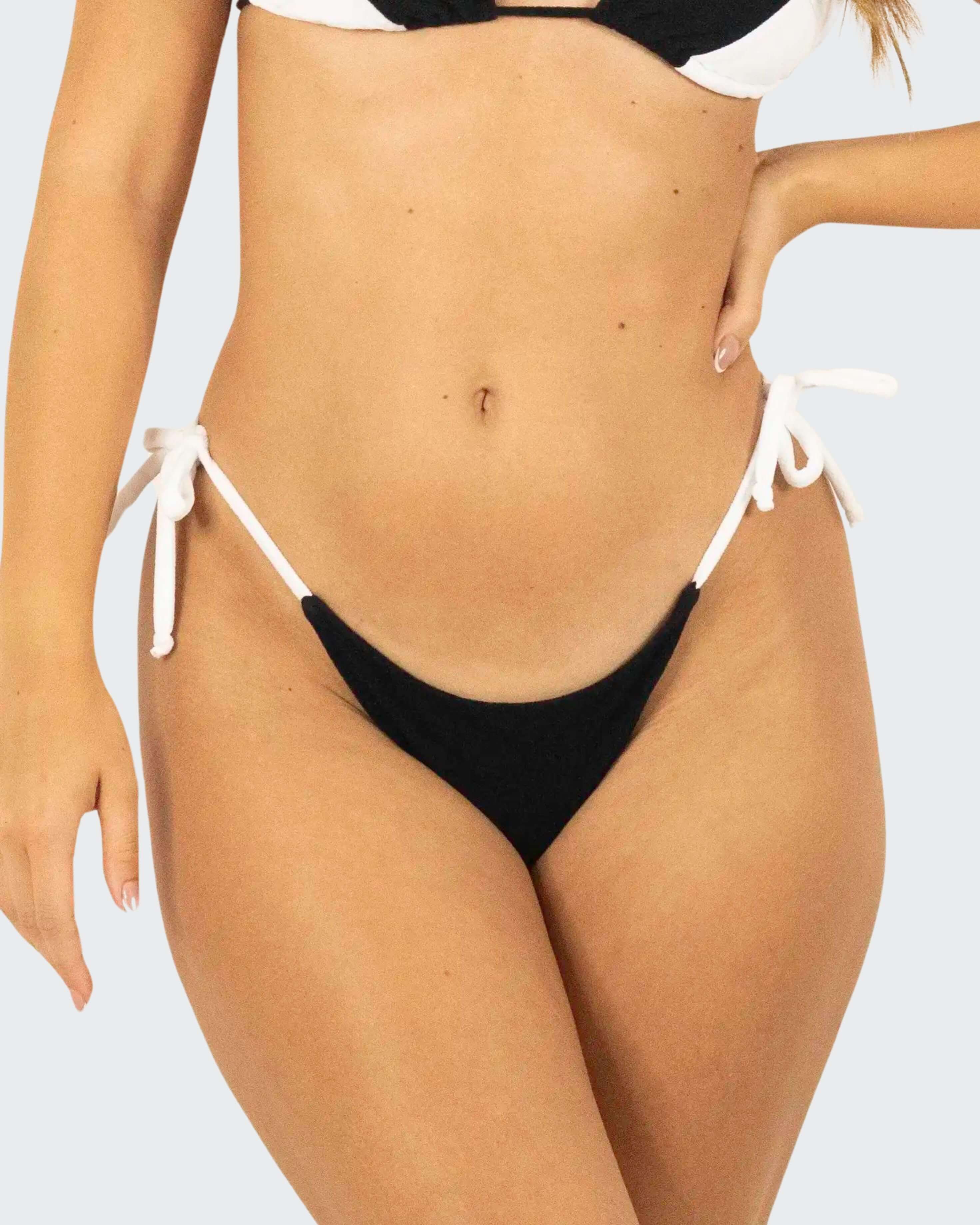 Lyra Ultra Black | Bottom